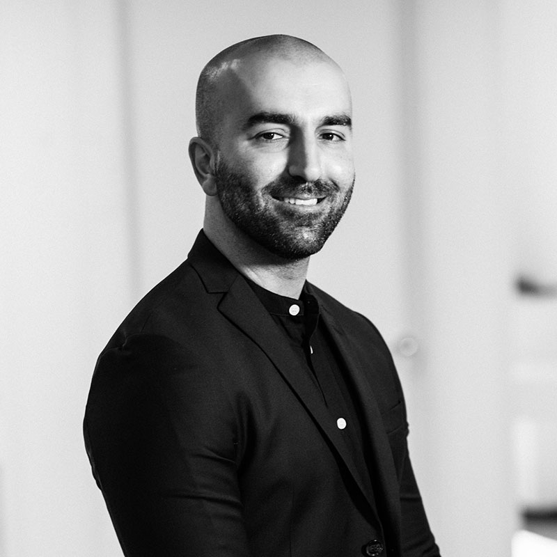 <b>Emrah Solmaz</b>