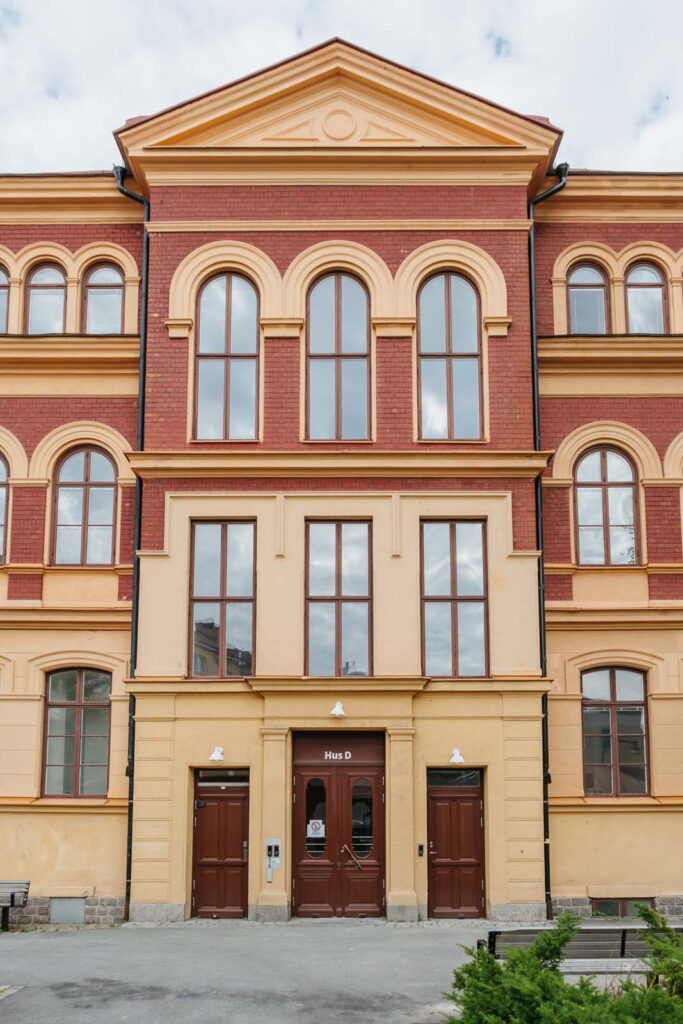 Ellen Fries gymnasium