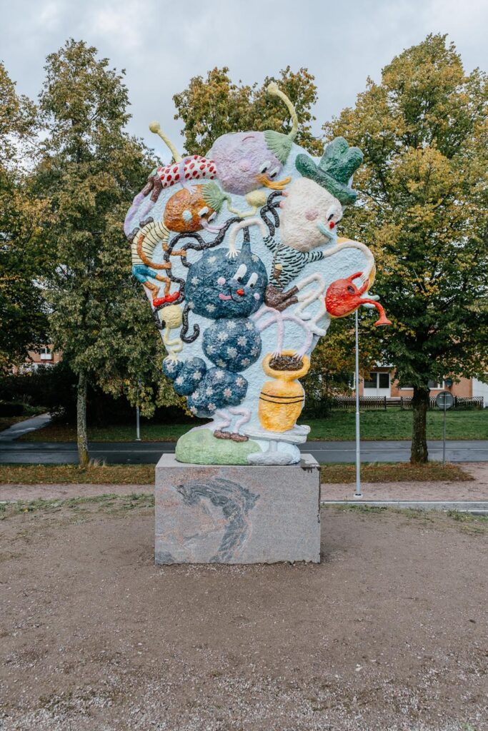 Kvarngärdesskolan. Nyproduktion av skola, idrottshall och utemiljö.