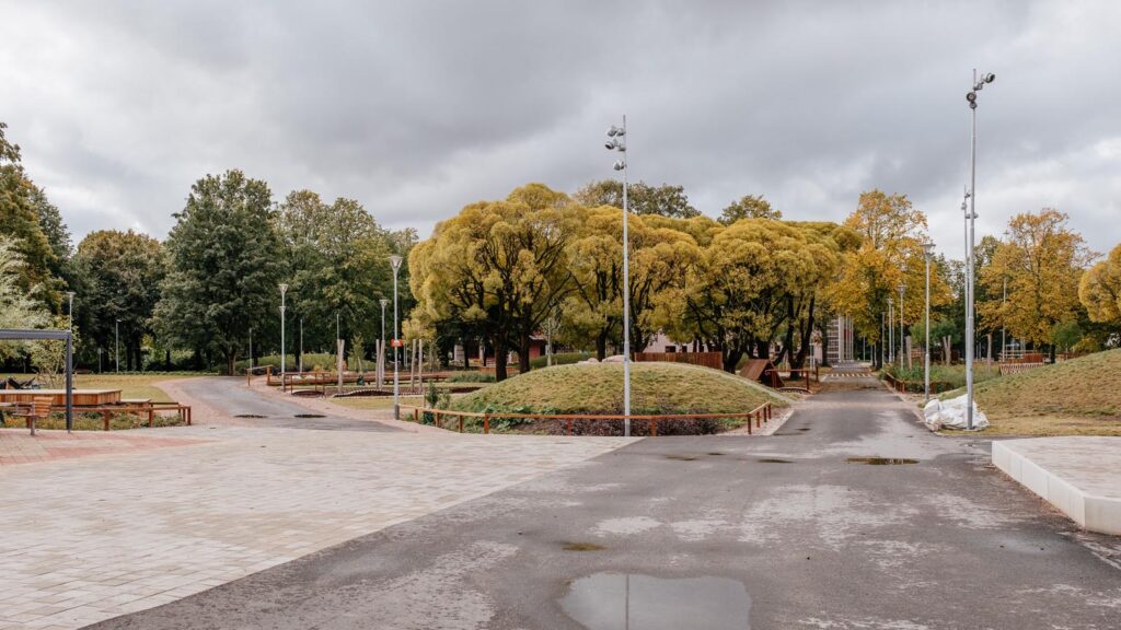 Kvarngärdesskolan. Nyproduktion av skola, idrottshall och utemiljö.