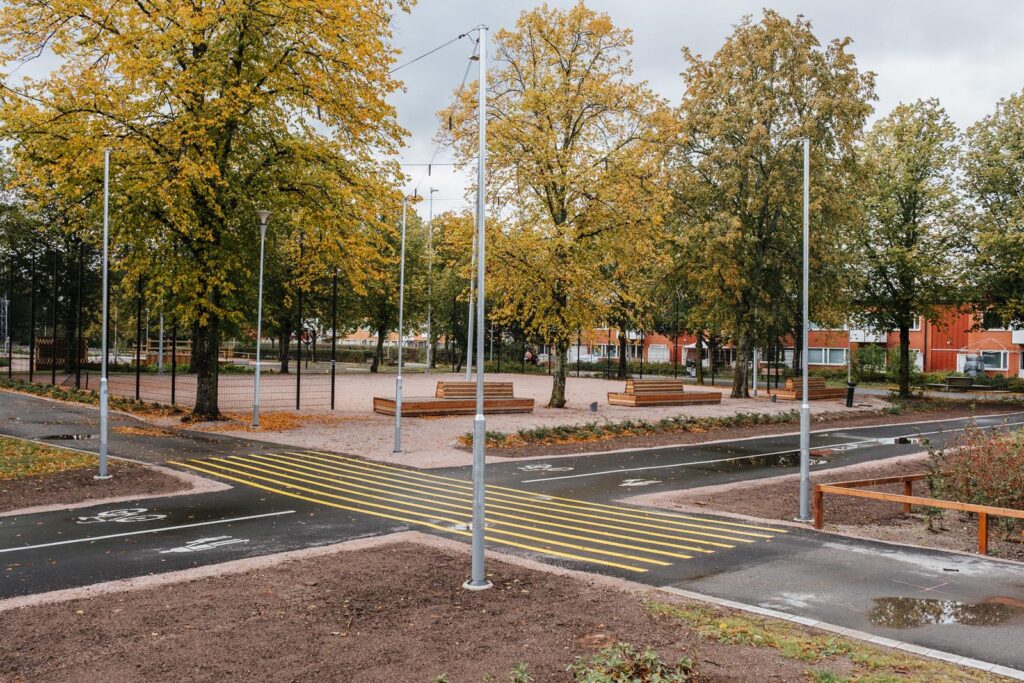 Kvarngärdesskolan. Nyproduktion av skola, idrottshall och utemiljö.
